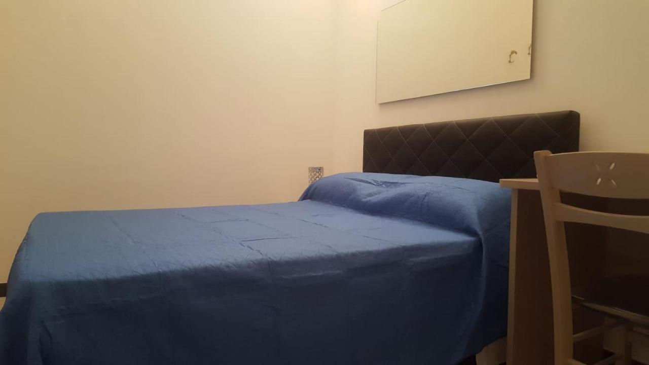 Nuova Aurora Rent Rooms Roccalumera Dış mekan fotoğraf