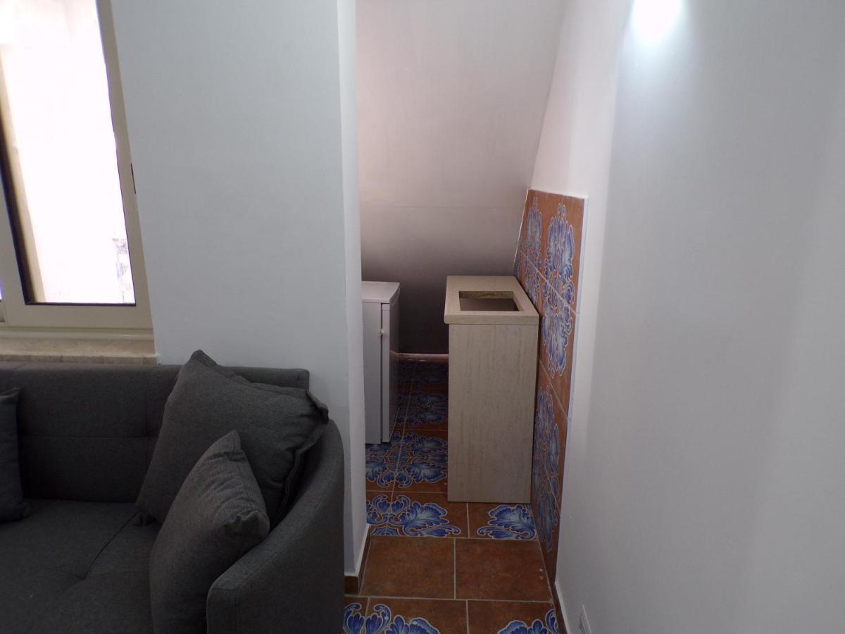 Nuova Aurora Rent Rooms Roccalumera Dış mekan fotoğraf