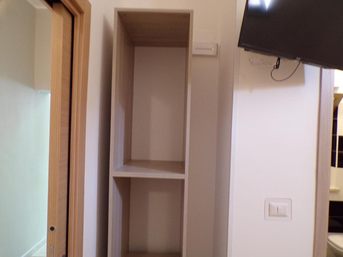 Nuova Aurora Rent Rooms Roccalumera Dış mekan fotoğraf