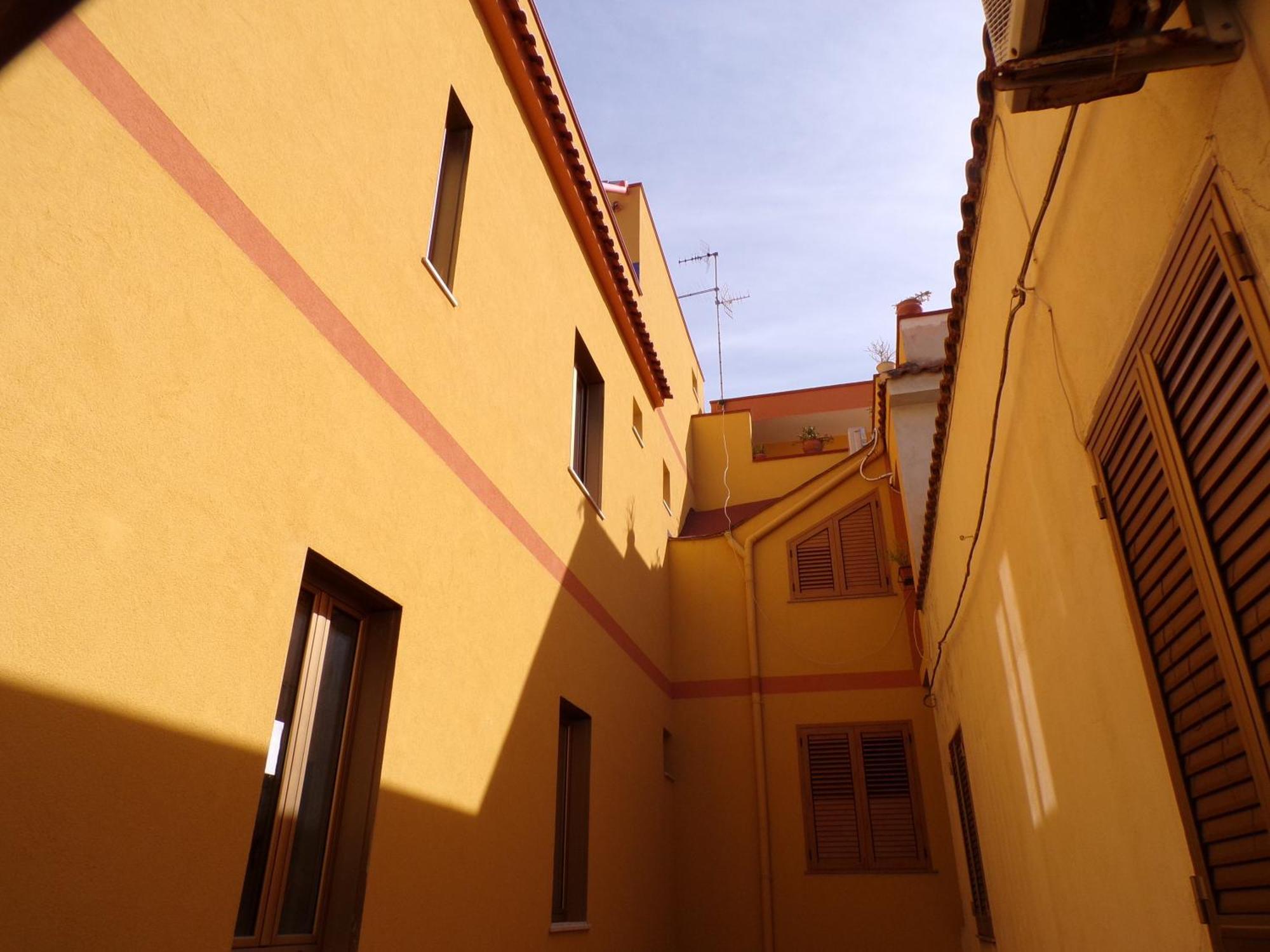 Nuova Aurora Rent Rooms Roccalumera Dış mekan fotoğraf